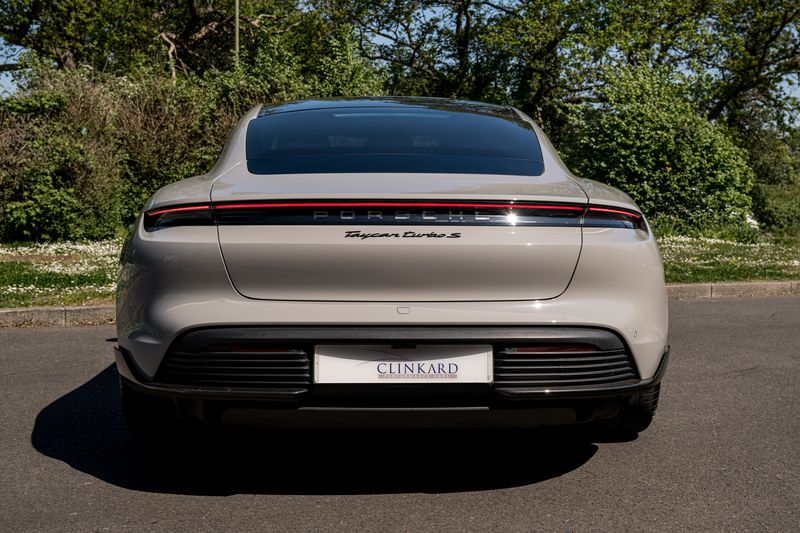 Porsche Taycan Performance Plus 93.4kWh Turbo  S