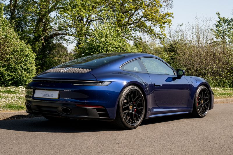 Porsche 911 (992) Carrera GTS Coupe PDK