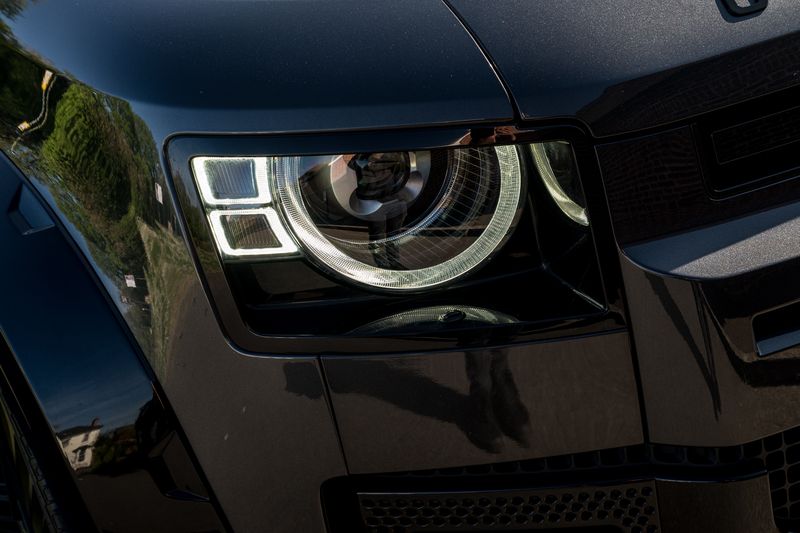 Land Rover Defender 110 5.0 P525 Petrol URBAN