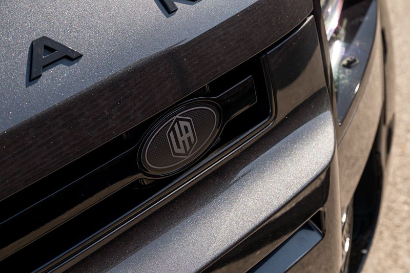 Land Rover Defender 110 5.0 P525 Petrol URBAN