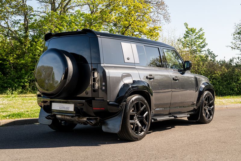 Land Rover Defender 110 5.0 P525 Petrol URBAN