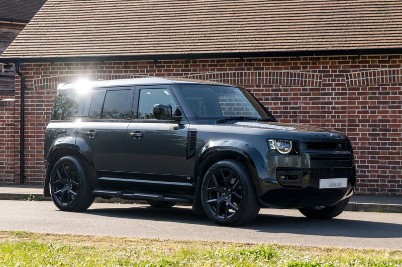 Land Rover Defender 110 5.0 P525 Petrol URBAN