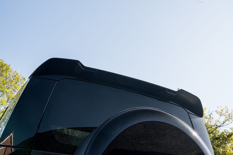 Land Rover Defender 110 5.0 P525 Petrol URBAN