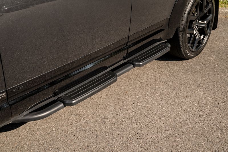 Land Rover Defender 110 5.0 P525 Petrol URBAN