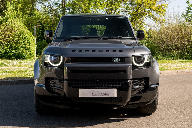 Landrover D250 X-Dynamic HSE Auto