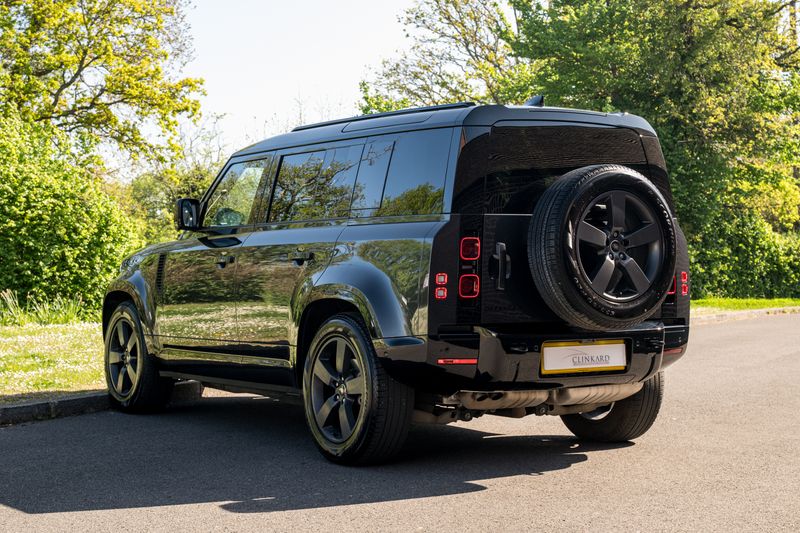 Landrover D250 X-Dynamic HSE Auto