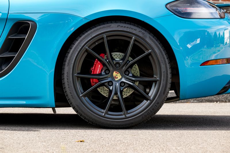 Porsche 718 Boxster 2.5T GTS GPF Convertible PDK