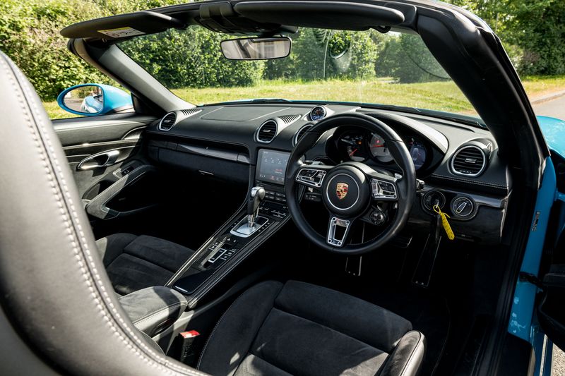 Porsche 718 Boxster 2.5T GTS GPF Convertible PDK