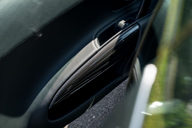 Audi R8 V10 Quarttro (Manual )