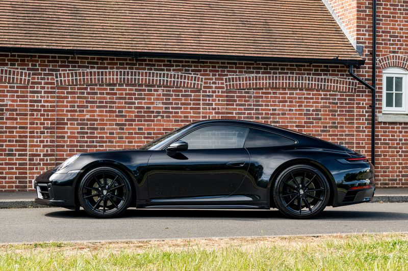 Porsche 911 (992.1) Carrera 4S Coupe PDK