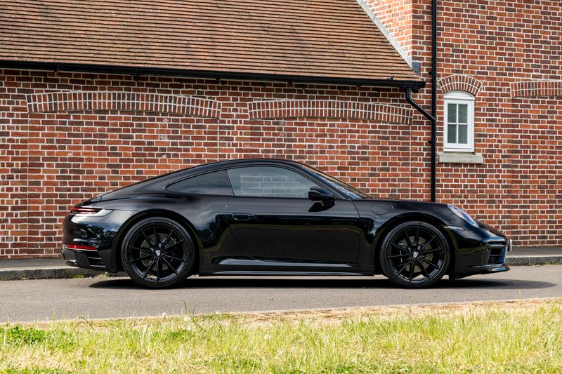 Porsche 911 (992.1) Carrera 4S Coupe PDK