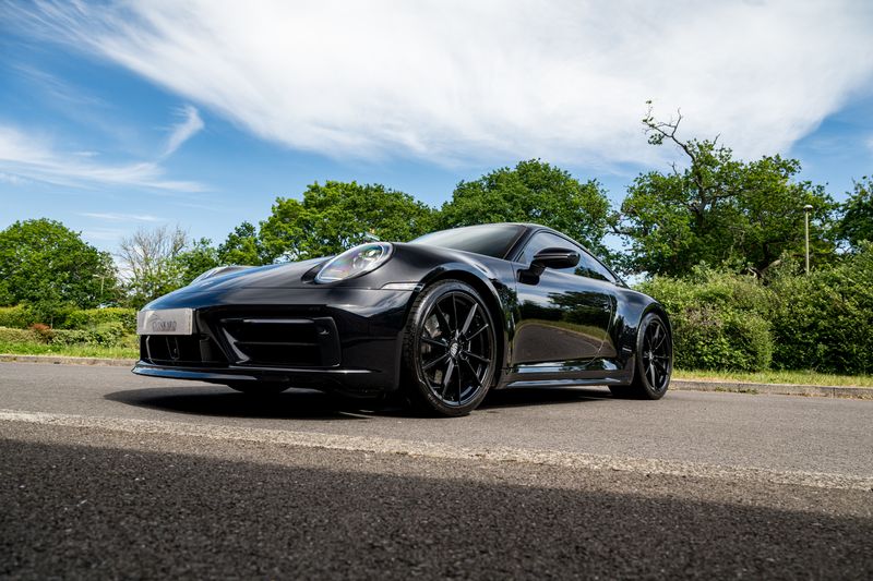 Porsche 911 (992.1) Carrera 4S Coupe PDK
