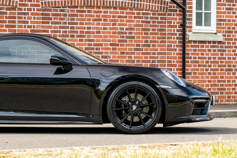 Porsche 911 (992.1) Carrera 4S Coupe PDK