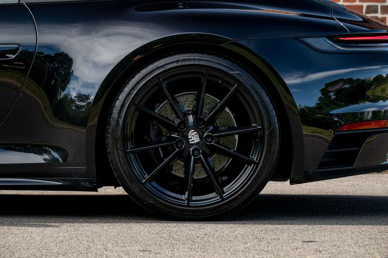 Porsche 911 (992.1) Carrera 4S Coupe PDK