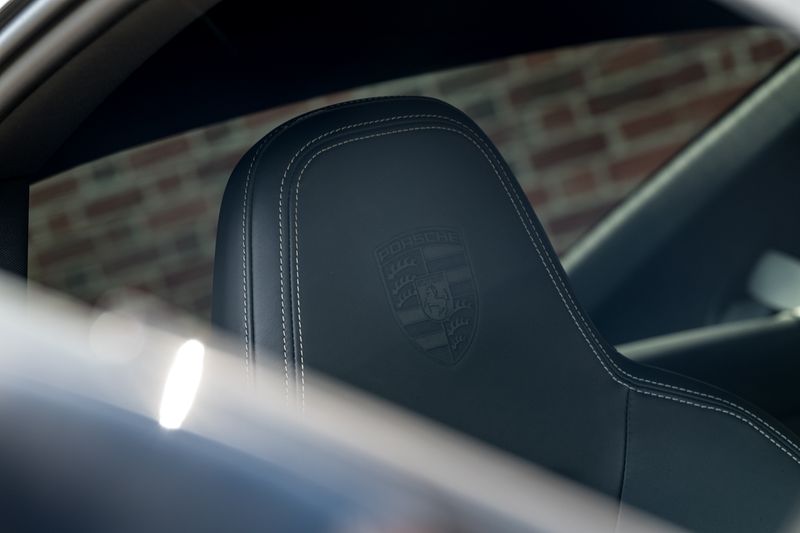 Porsche 911 (992.1) Carrera 4S Coupe PDK