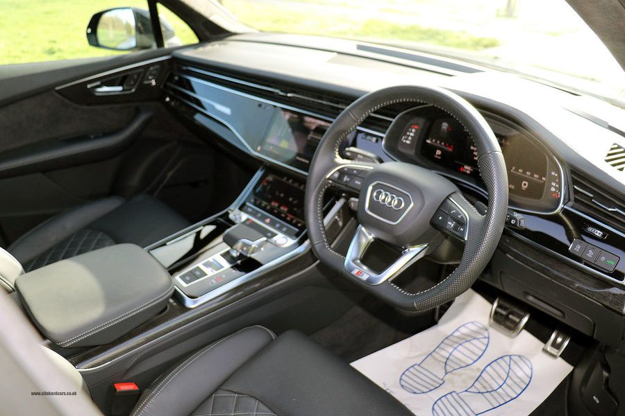 Audi SQ7 Vorsprung TDi MHEV Quattro
