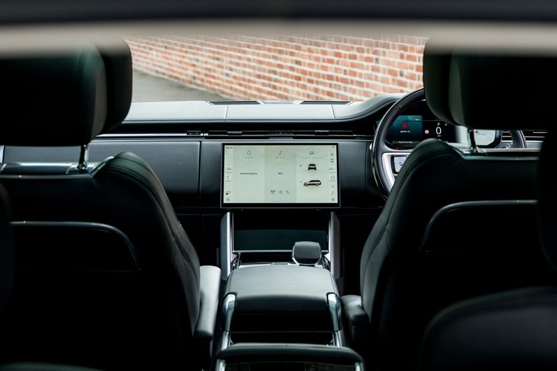 Range Rover D350 Autobiography LWB