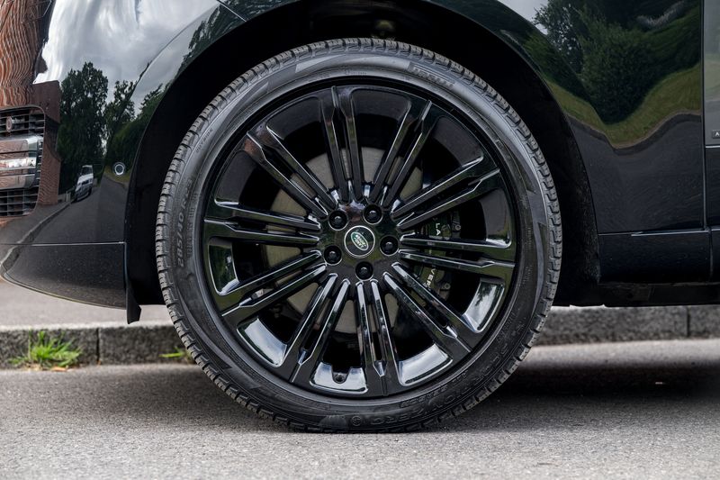 Range Rover D350 Autobiography LWB