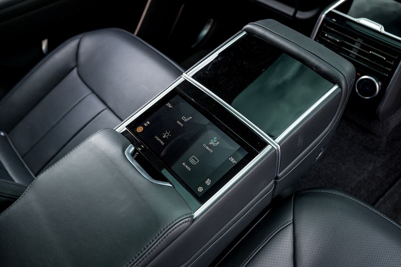 Range Rover D350 Autobiography LWB