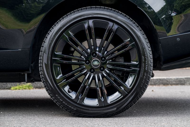 Range Rover D350 Autobiography LWB