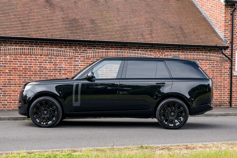 Range Rover D350 Autobiography LWB