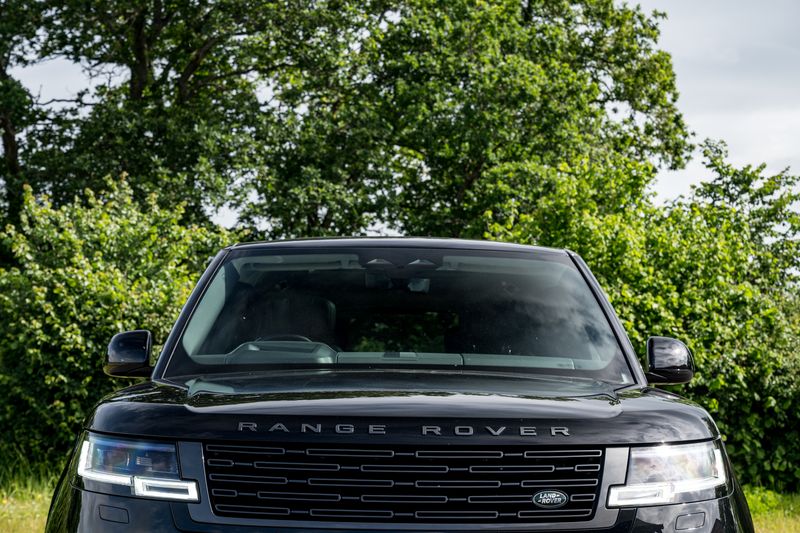 Range Rover D350 Autobiography LWB