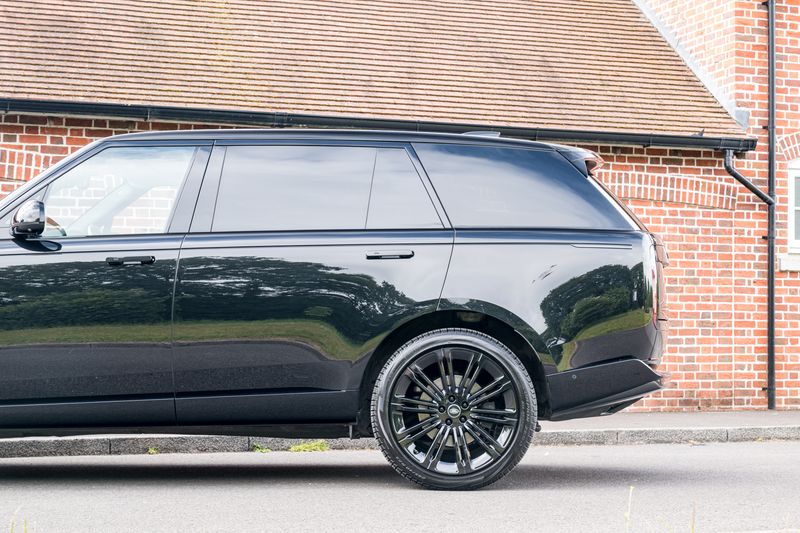 Range Rover D350 Autobiography LWB