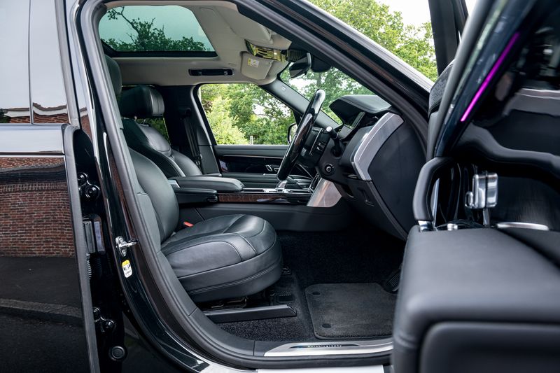 Range Rover D350 Autobiography LWB