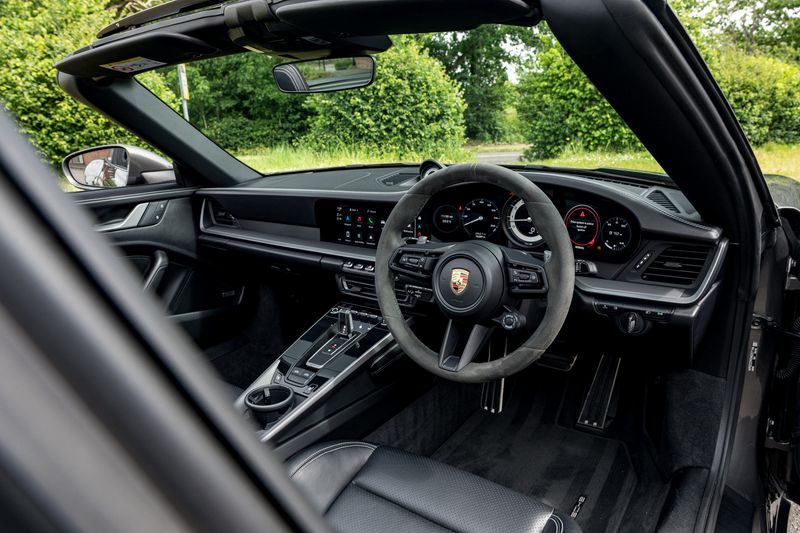 Porsche 911 (992.1) Targa 4S PDK
