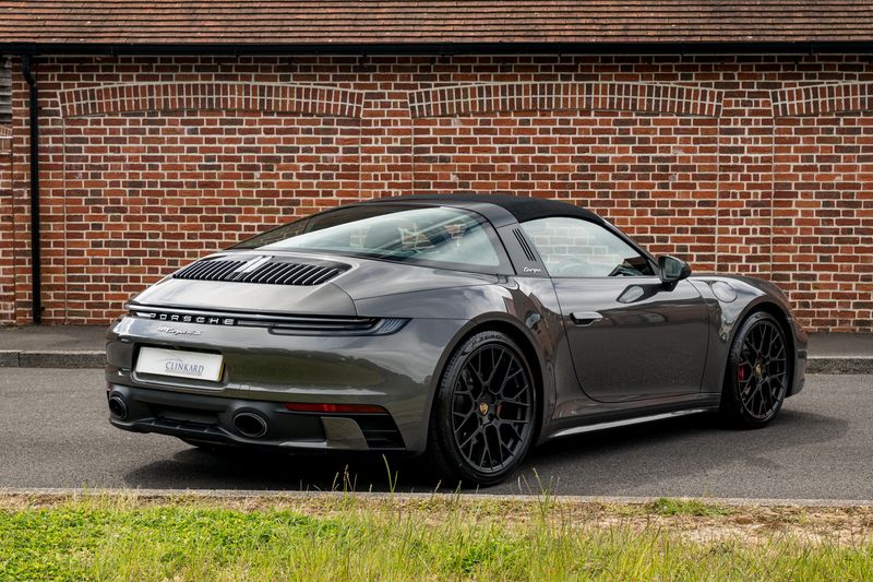Porsche 911 (992.1) Targa 4S PDK