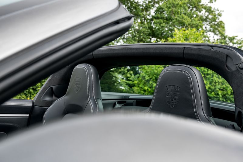 Porsche 911 (992.1) Targa 4S PDK