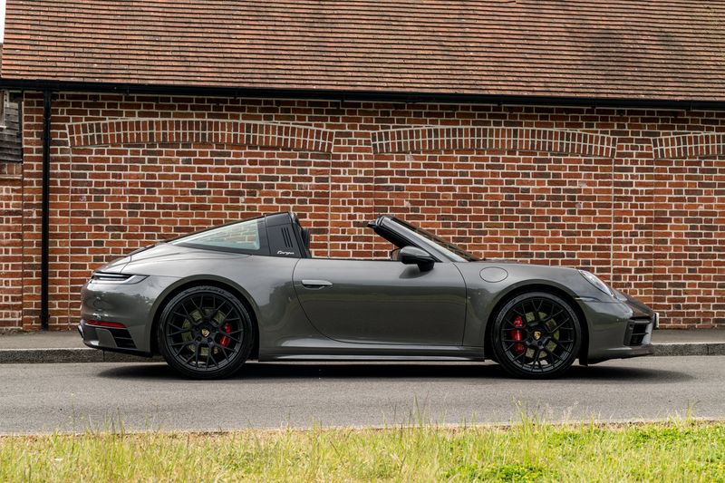 Porsche 911 (992.1) Targa 4S PDK