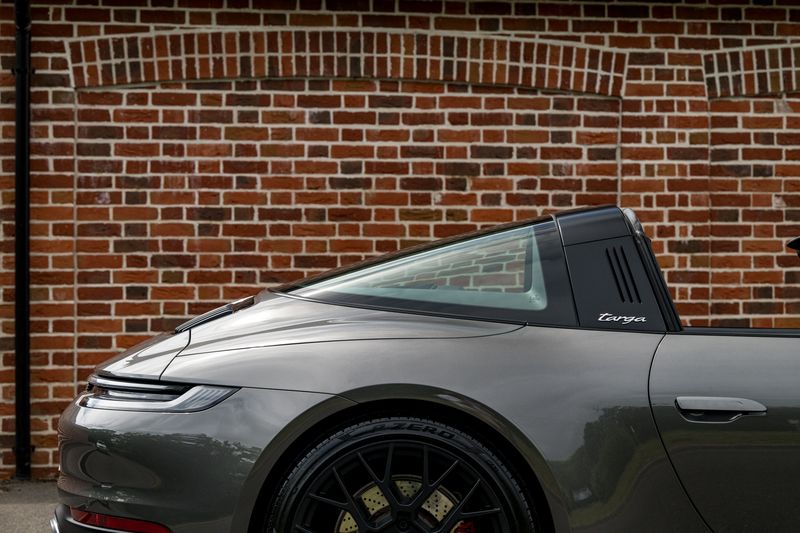 Porsche 911 (992.1) Targa 4S PDK