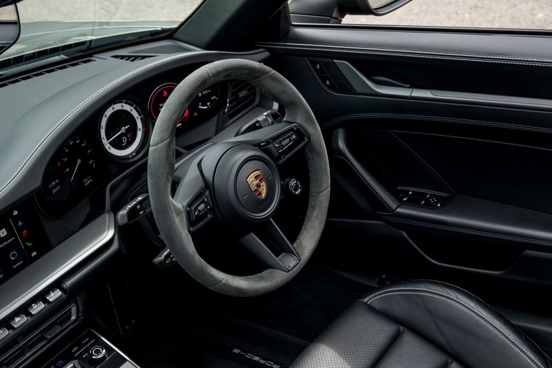Porsche 911 (992.1) Targa 4S PDK