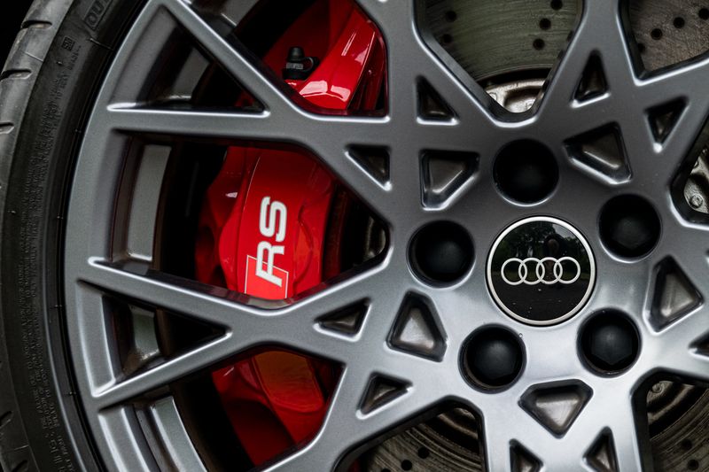 Audi RS3 Carbon Black  Sportback 2.5 TFSI Quattro