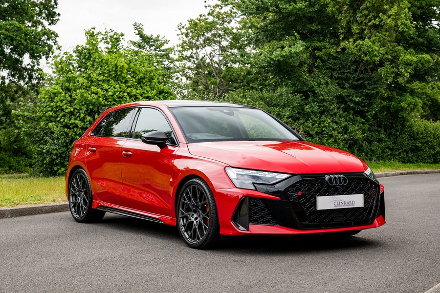 Audi RS3 Carbon Black  Sportback 2.5 TFSI Quattro