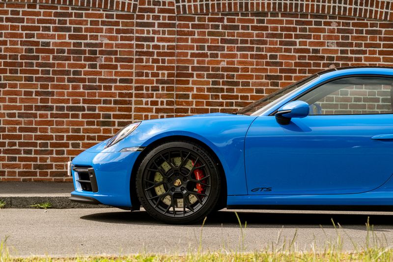 Porsche 911 (992.1) Carrera 4 GTS Coupe PDK