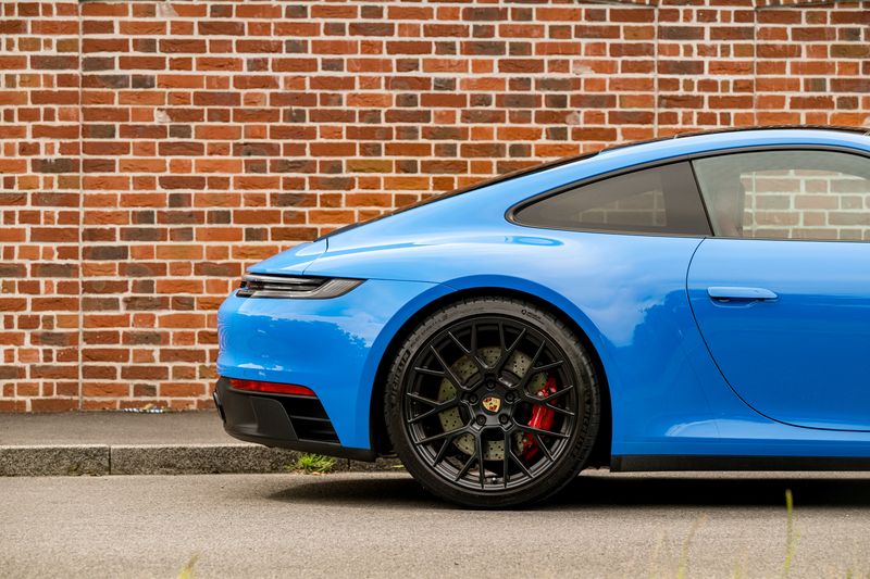 Porsche 911 (992.1) Carrera 4 GTS Coupe PDK