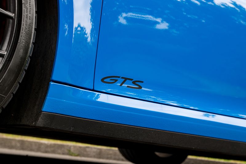 Porsche 911 (992.1) Carrera 4 GTS Coupe PDK