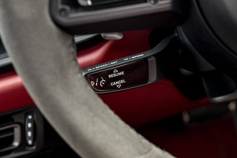 Porsche 911 (992.1) Carrera 4 GTS Coupe PDK
