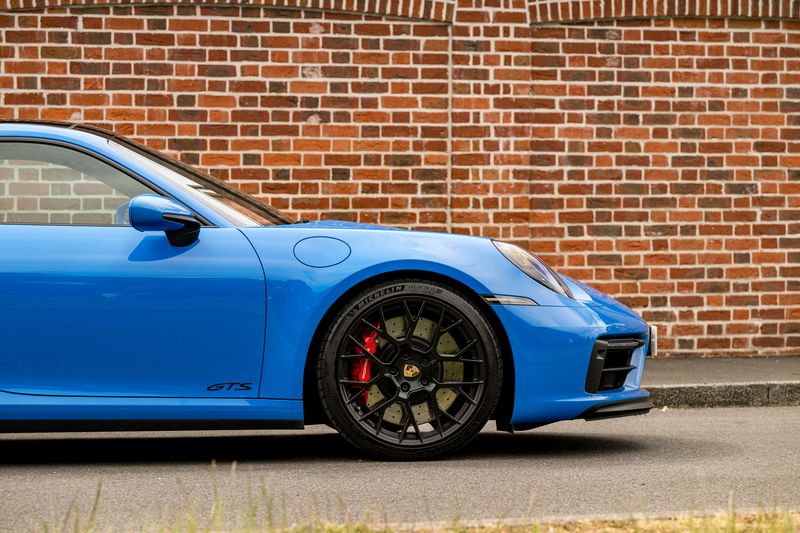 Porsche 911 (992.1) Carrera 4 GTS Coupe PDK