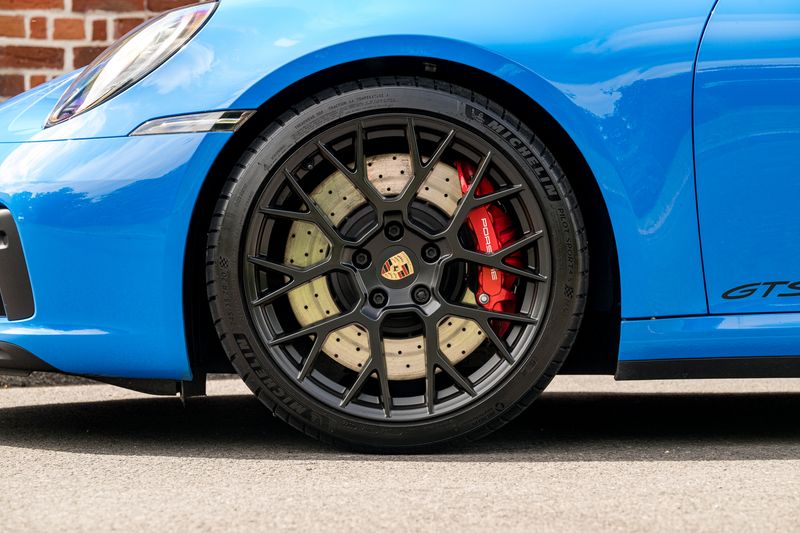 Porsche 911 (992.1) Carrera 4 GTS Coupe PDK