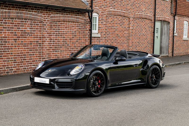 Porsche 911 (991) Turbo Convertible PDK 4WD