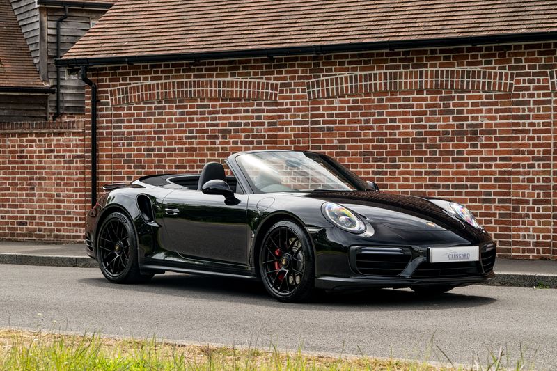 Porsche 911 (991) Turbo Convertible PDK 4WD