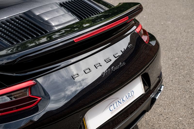 Porsche 911 (991) Turbo Convertible PDK 4WD