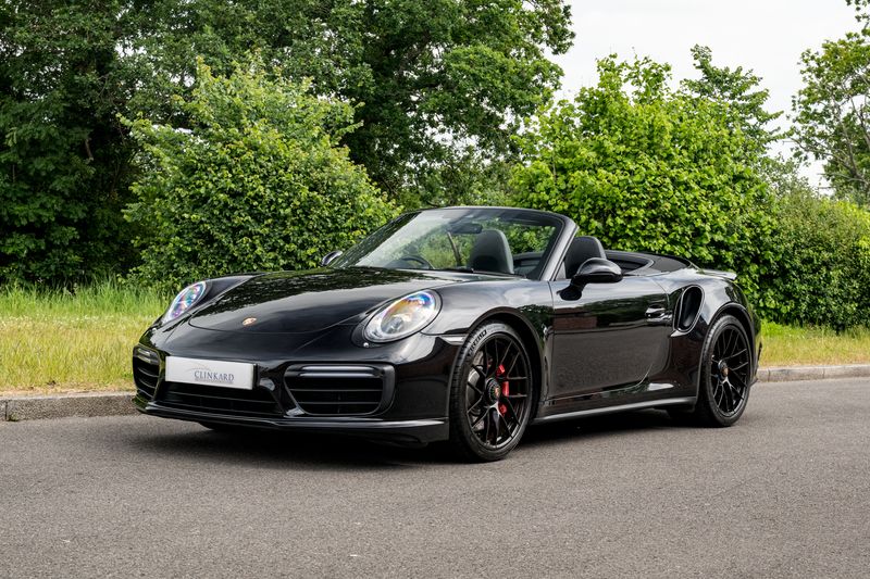 Porsche 911 (991) Turbo Convertible PDK 4WD