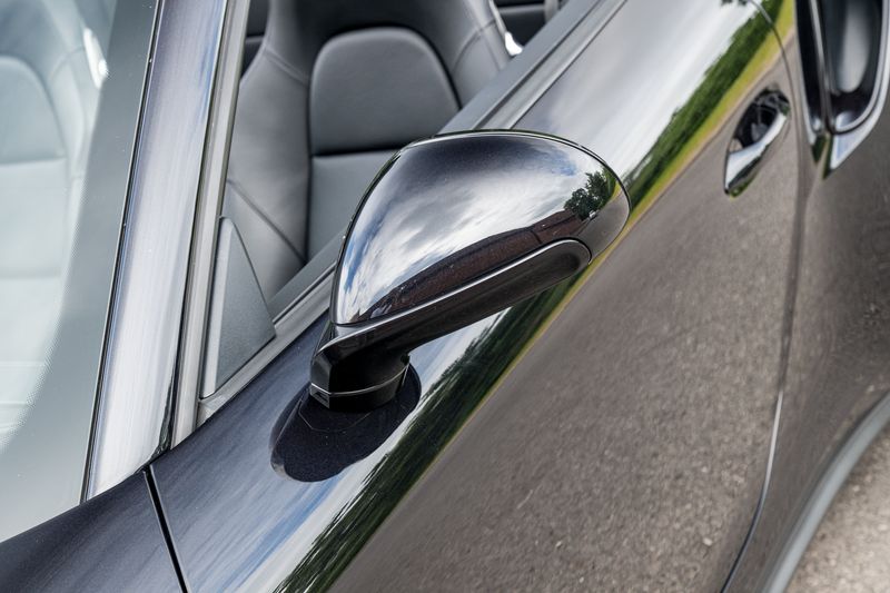 Porsche 911 (991) Turbo Convertible PDK 4WD