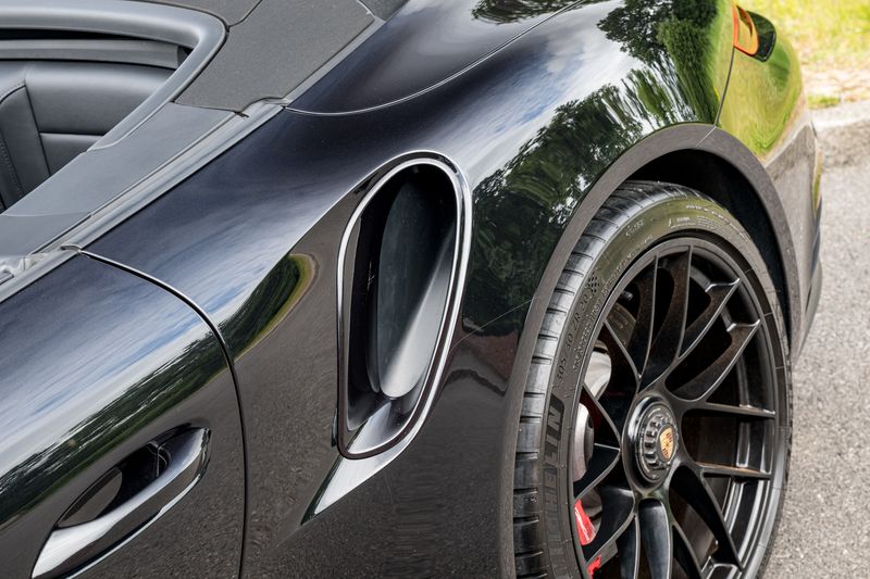Porsche 911 (991) Turbo Convertible PDK 4WD
