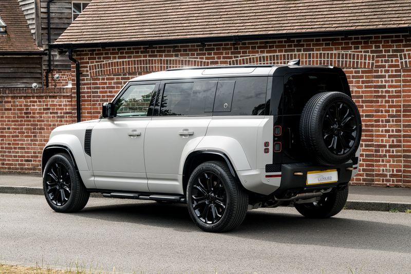 Land Rover Defender 110 OCTA P635 V8 SUV Petrol
