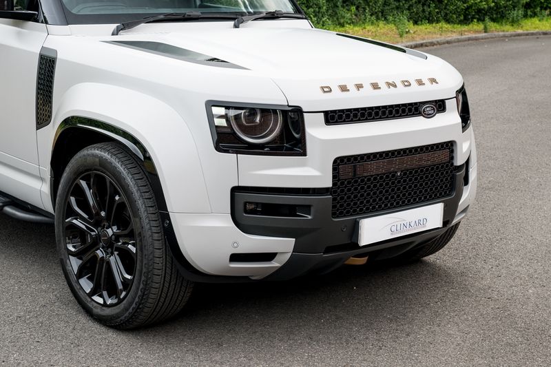 Land Rover Defender 110 OCTA P635 V8 SUV Petrol